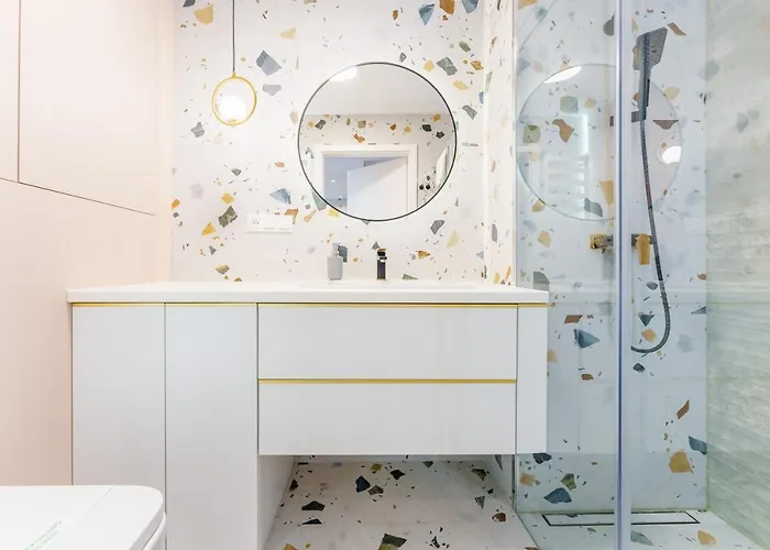 Westin House 303 Apartahotel 3*